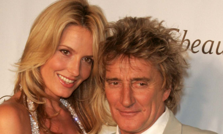 Rod Stewart’s Wife Taunted after Gaining Weight & Wearing Bikini Yet He Said She’s ‘Most Gorgeous Woman Ever’