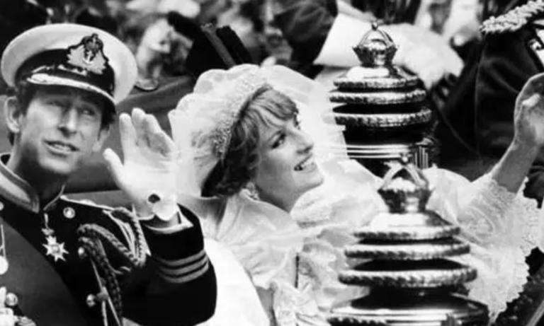 UNCOMMON IMAGES OF PRINCESS DIANA, ONE OF THE MOST PHOTOGRAPHED PEOPLE ON EARTH